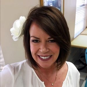Meet your Posher, Leslie
